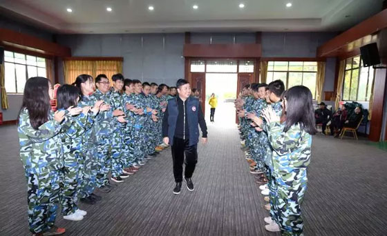 團(tuán)建活動(dòng) | 凝心聚力，我們是一家人！